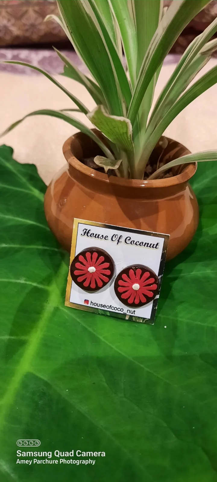 Red Dahlia Stud Earrings – 1 of 1