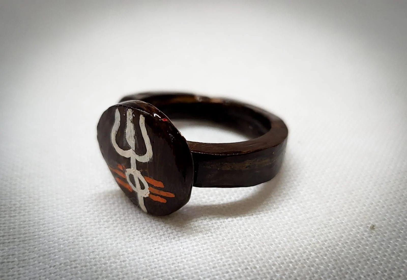 Trishul Coconut Shell Ring – 1 of 1